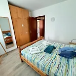 Prati Escape - With Pool And Lakeview